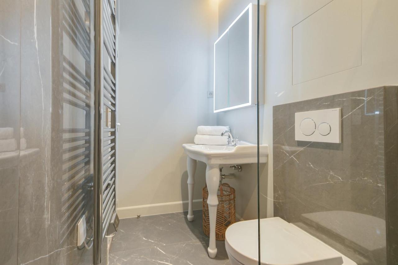 Guestready - Lovely Flat In Central Paris Near Notre-Dame Apartment Екстериор снимка